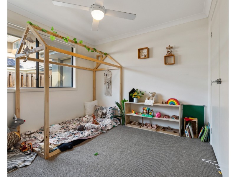 19 Mcpherson Crescent, Coomera QLD 4209