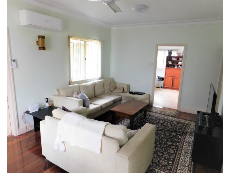 24 Thornycroft Street, Tarragindi QLD 4121