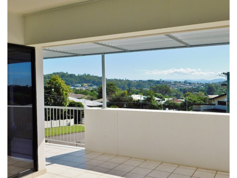 64 Bonneville Street, Holland Park West QLD 4121