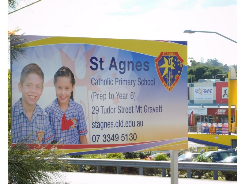 98 Bapaume Road, Holland Park West QLD 4121