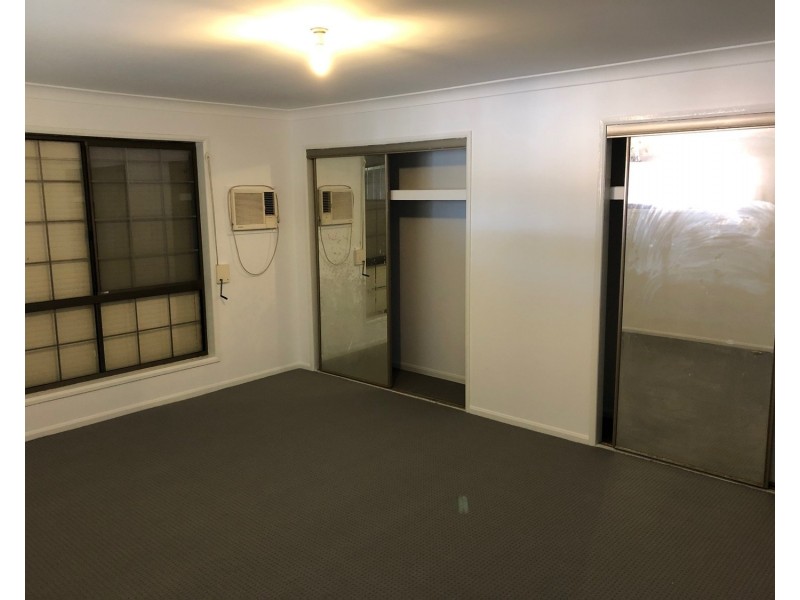 10 Ainslee Court, Mount Warren Park QLD 4207