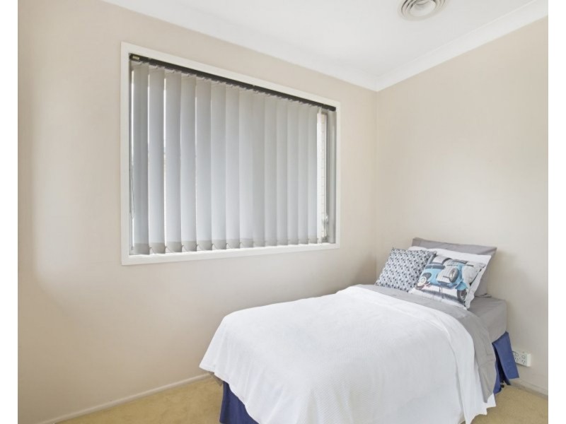 5 Montreal Street, Wishart QLD 4122