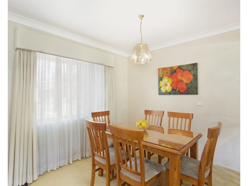 5 Montreal Street, Wishart QLD 4122