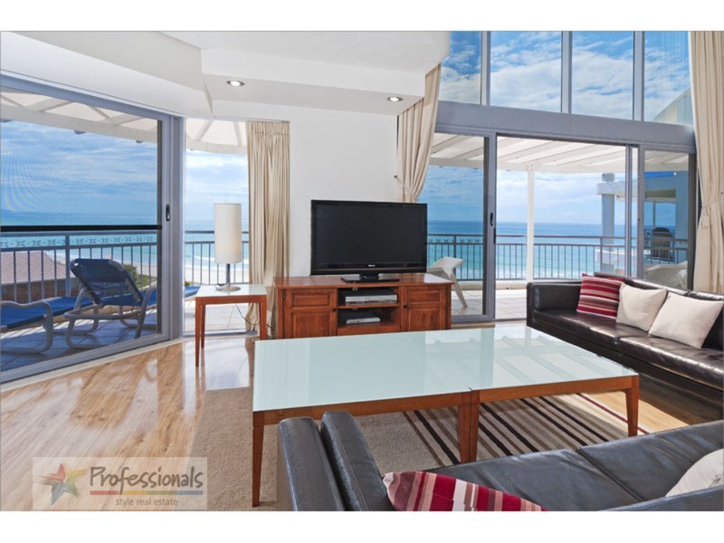 17/277 Golden Four Drive, Bilinga QLD 4225