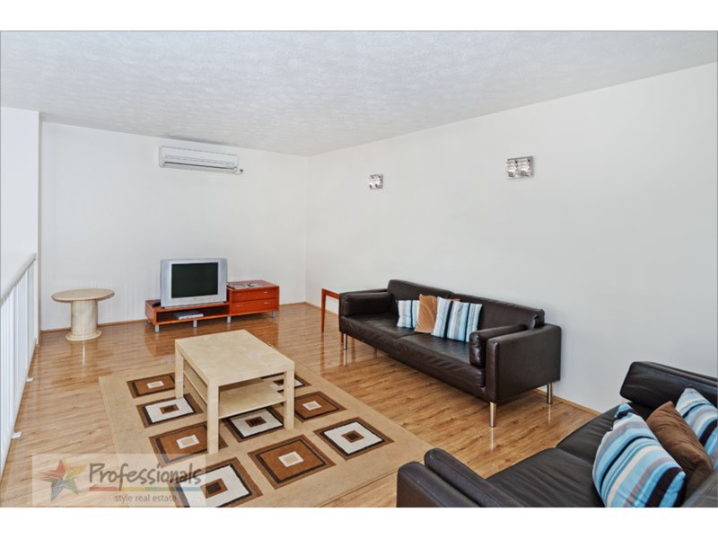 17/277 Golden Four Drive, Bilinga QLD 4225