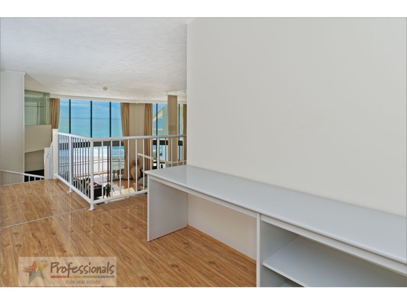 17/277 Golden Four Drive, Bilinga QLD 4225