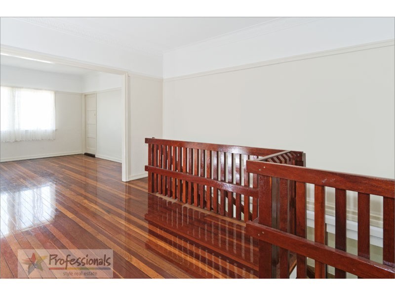 63 Gowrie Street, Annerley QLD 4103