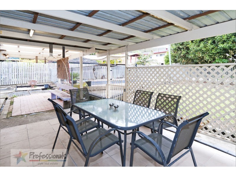 132 Bankside Street, Nathan QLD 4111