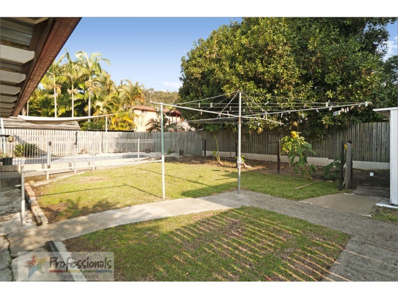 132 Bankside Street, Nathan QLD 4111