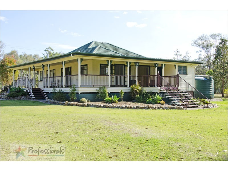 56 Cedar Avenue, Esk QLD 4312