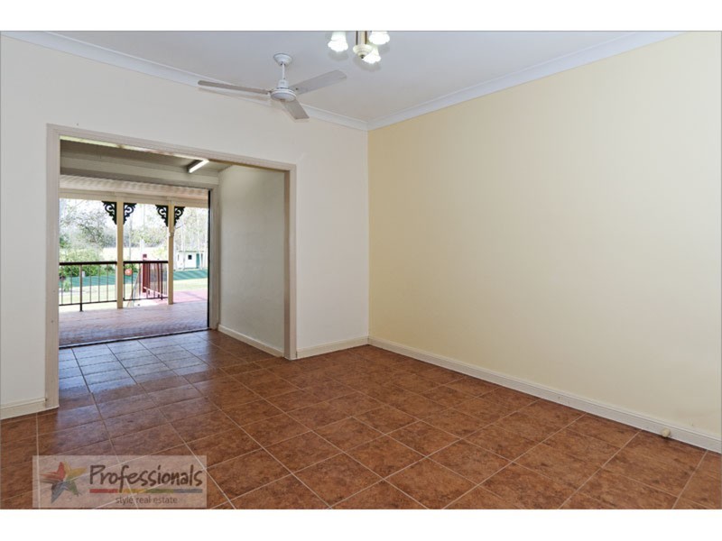 56 Cedar Avenue, Esk QLD 4312