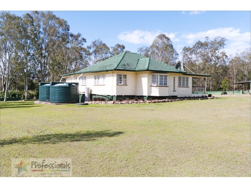 56 Cedar Avenue, Esk QLD 4312
