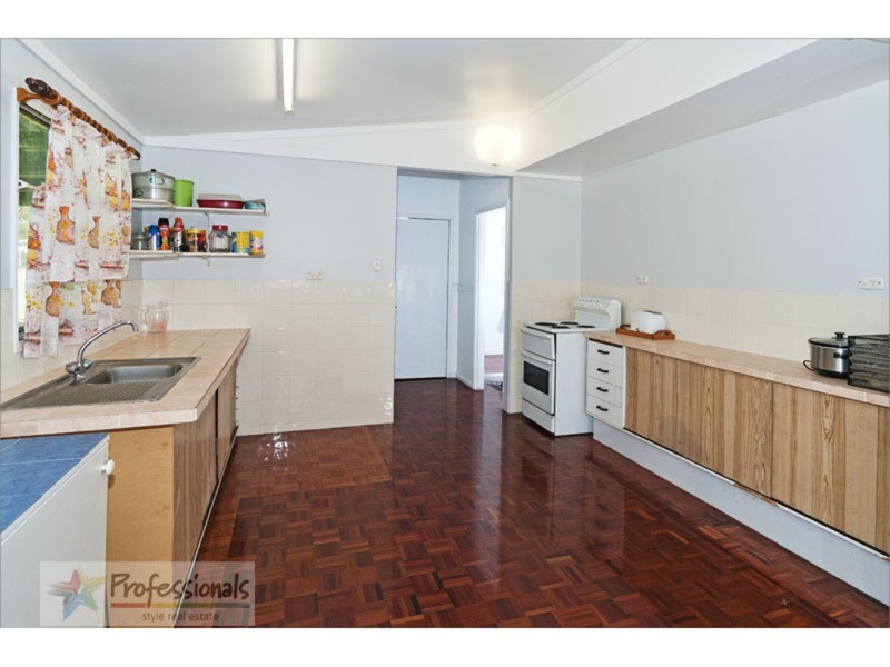 56 Cedar Avenue, Esk QLD 4312