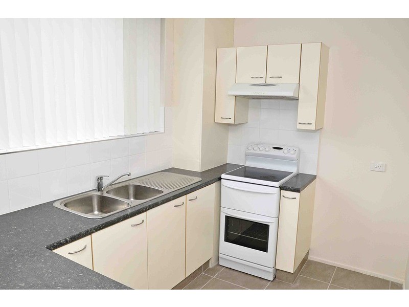 1/183 Nursery Road, Holland Park West QLD 4121