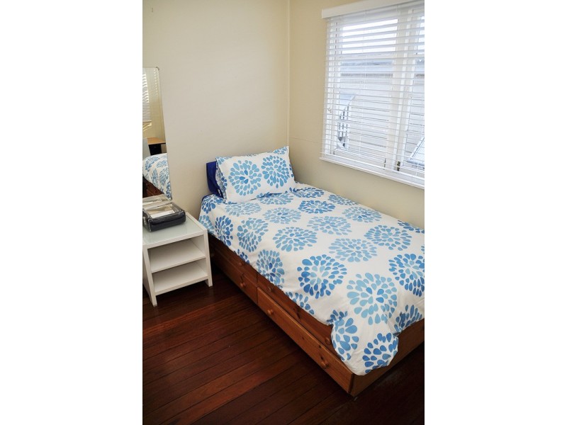 46 Heidelberg Street, East Brisbane QLD 4169