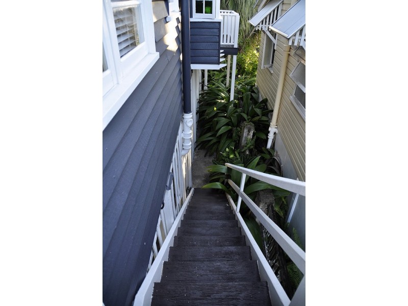 46 Heidelberg Street, East Brisbane QLD 4169