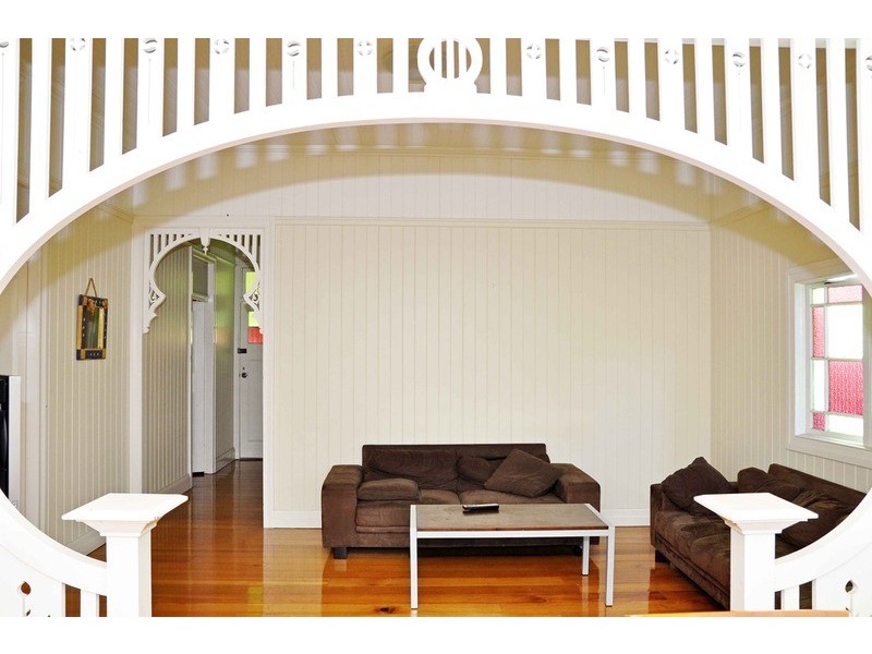 52 Real Street, Annerley QLD 4103