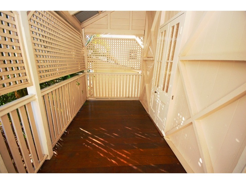 East Brisbane QLD 4169