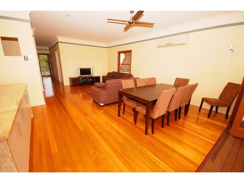 Woolloongabba QLD 4102