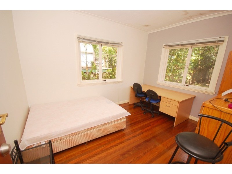 Indooroopilly QLD 4068