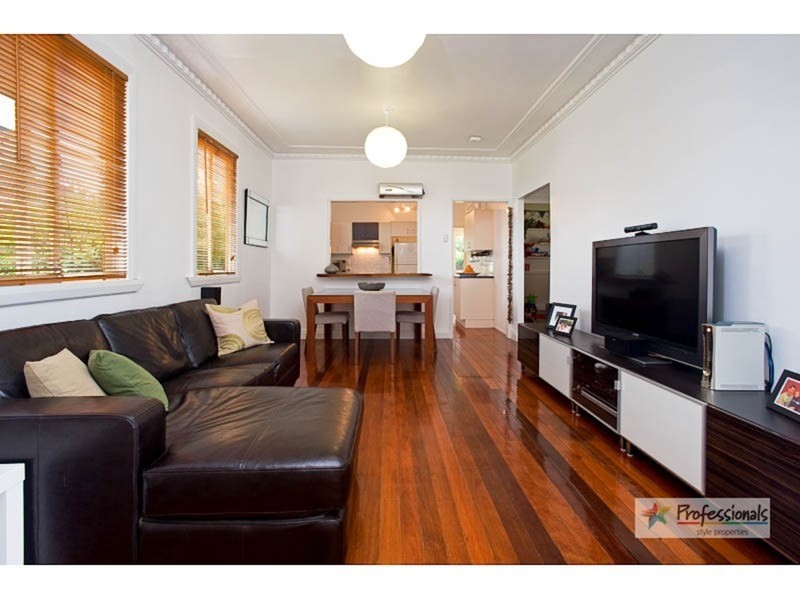 34 Maurice Avenue, Salisbury QLD 4107