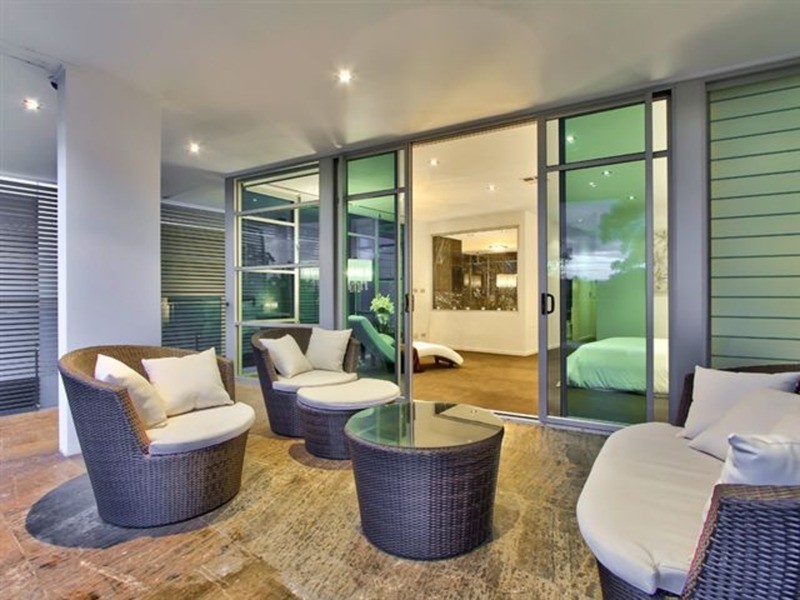 39 Derby Street, Highgate Hill QLD 4101