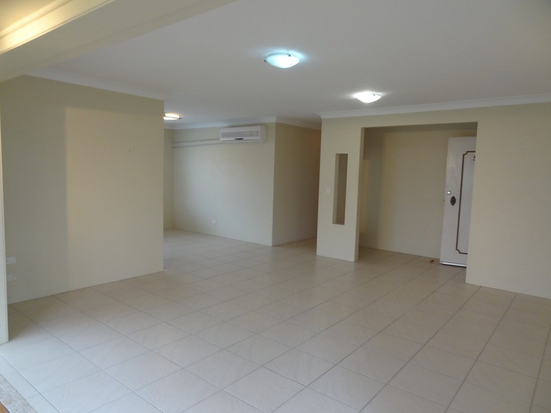 5/27 Labrador Street, Labrador QLD 4215