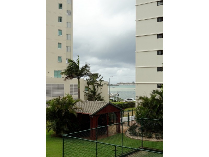 5/27 Labrador Street, Labrador QLD 4215