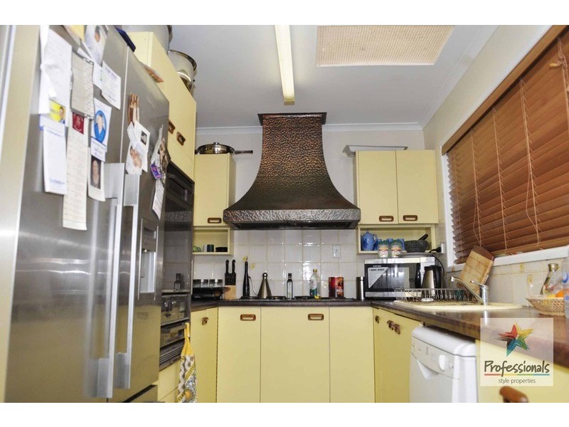 1588 Old Cleveland Road, Belmont QLD 4153