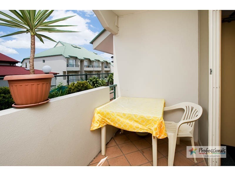 14/23 Edmondstone Street, South Brisbane QLD 4101