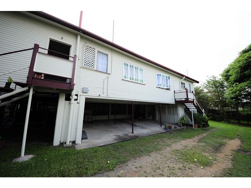 38 Lockhart  Street, Woolloongabba QLD 4102