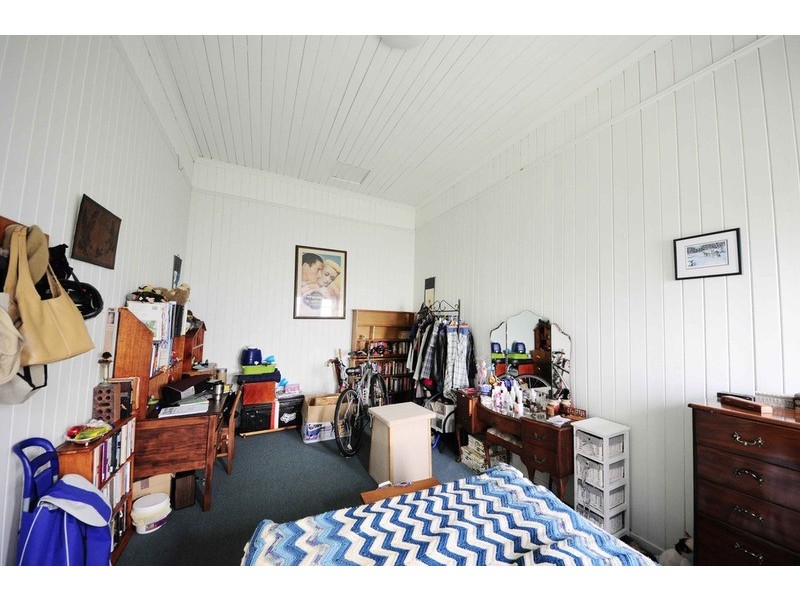 38 Lockhart  Street, Woolloongabba QLD 4102