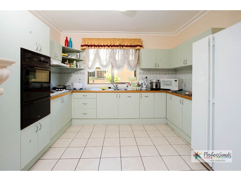 65 Anglesey Street, Kangaroo Point QLD 4169