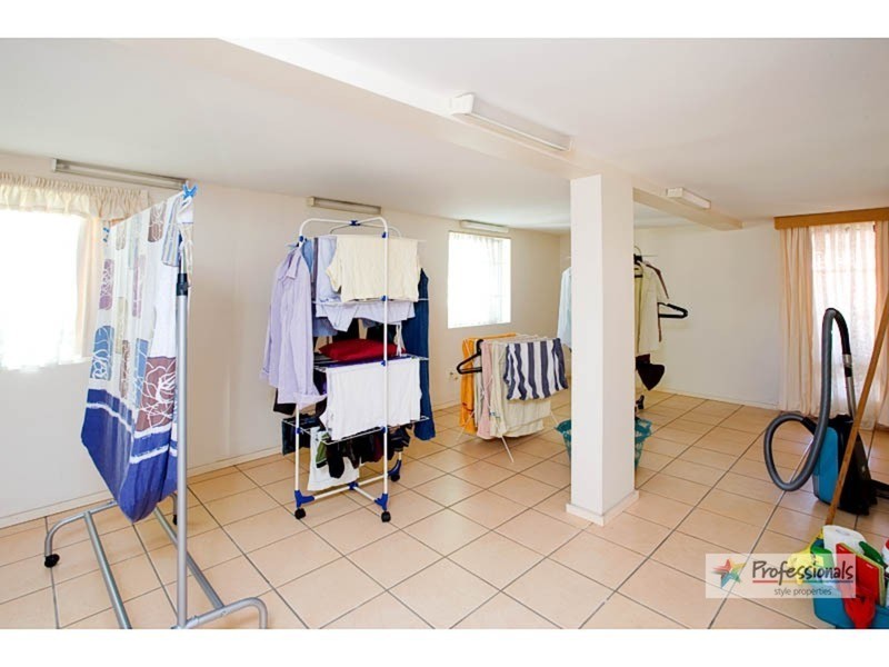 65 Anglesey Street, Kangaroo Point QLD 4169