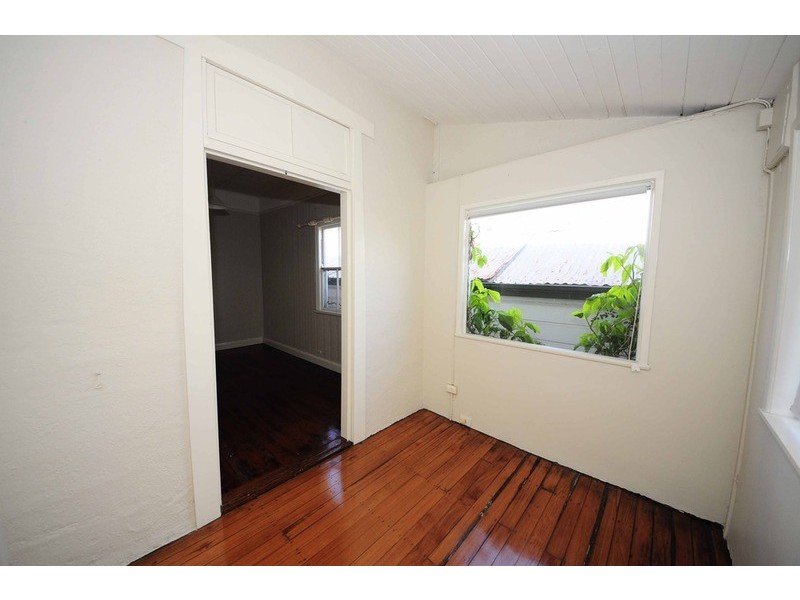 4 Dorchester Street, South Brisbane QLD 4101