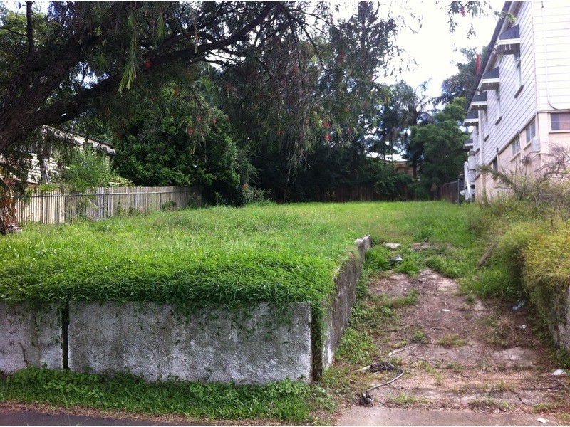 32 Dutton Street, Dutton Park QLD 4102