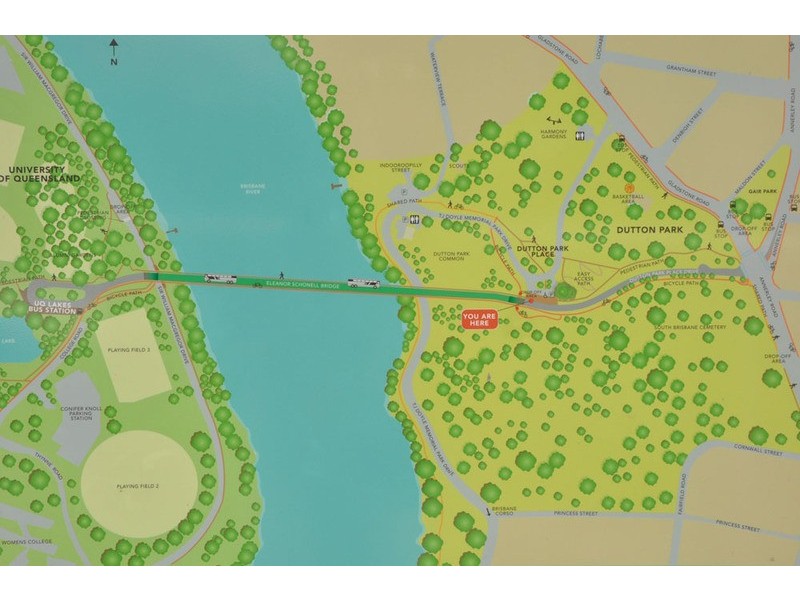 32 Dutton Street, Dutton Park QLD 4102