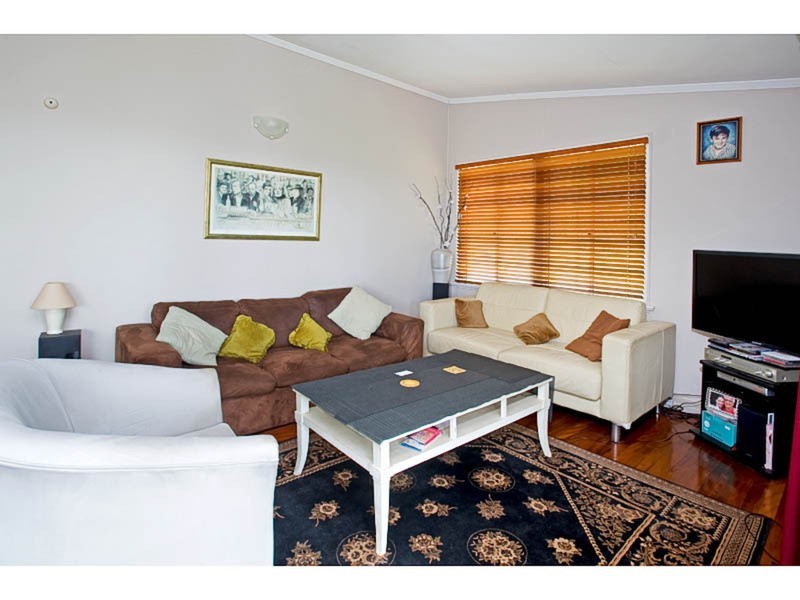 30 Derby Street, Highgate Hill QLD 4101