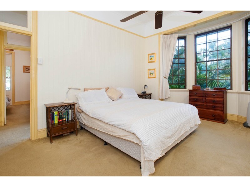 32 Rawnsley Street, Dutton Park QLD 4102