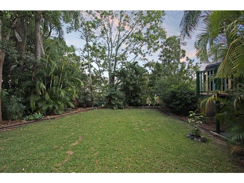 32 Rawnsley Street, Dutton Park QLD 4102