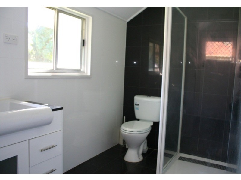 4 Nettleton Crescent, Moorooka QLD 4105