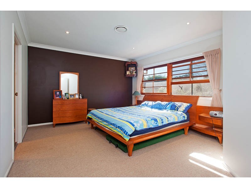 4 Monte Carlo Street, Wishart QLD 4122