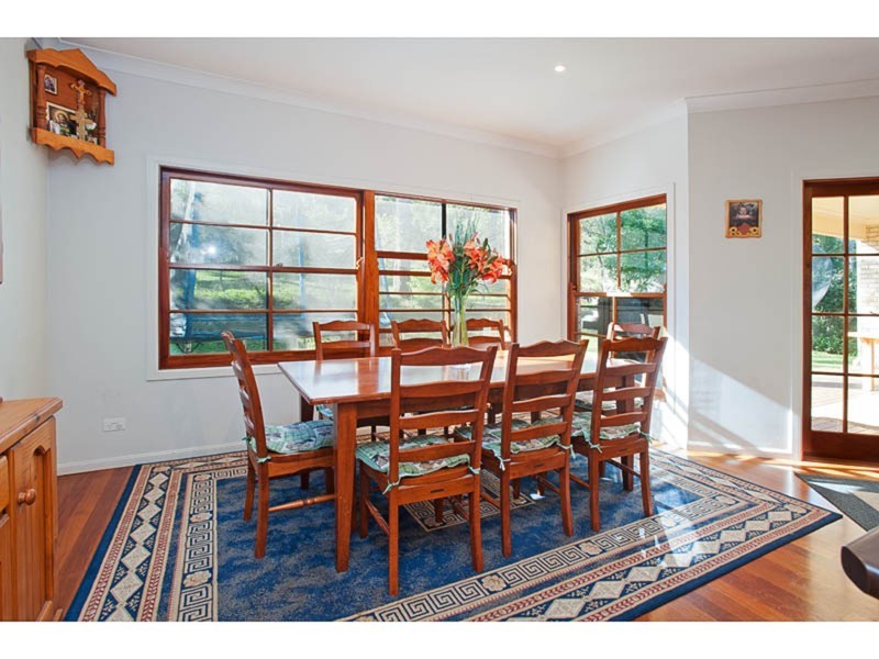 4 Monte Carlo Street, Wishart QLD 4122