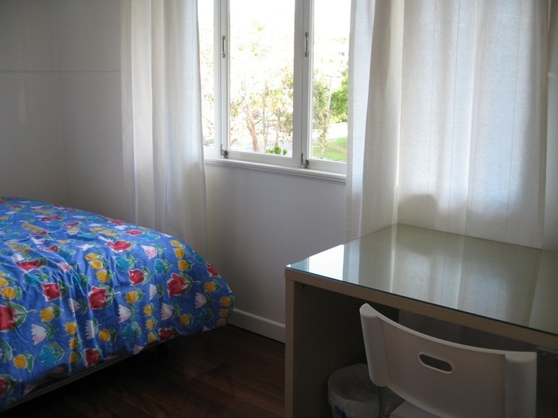 32  Bellevue  Parade, Taringa QLD 4068