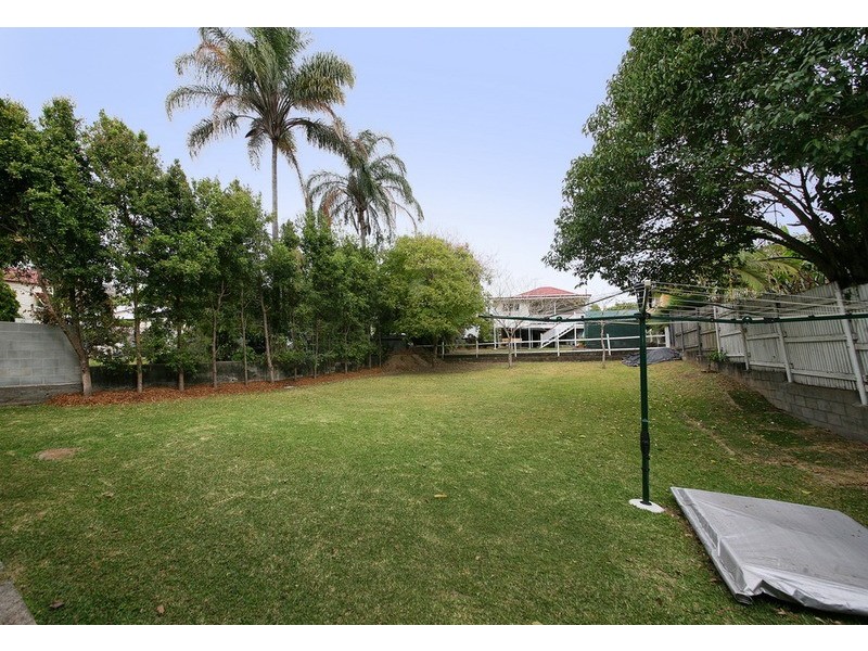 31 Dutton Street, Dutton Park QLD 4102