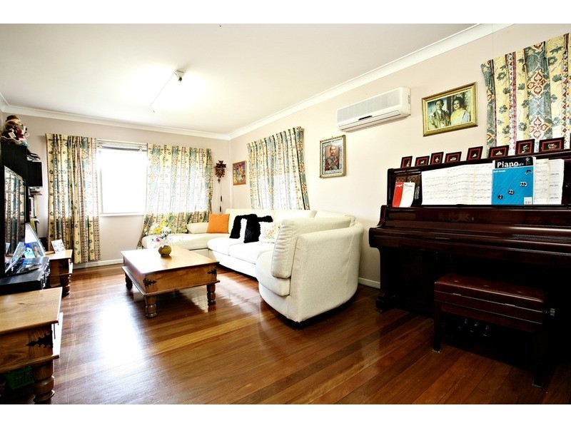 373 Beaudesert Road, Moorooka QLD 4105