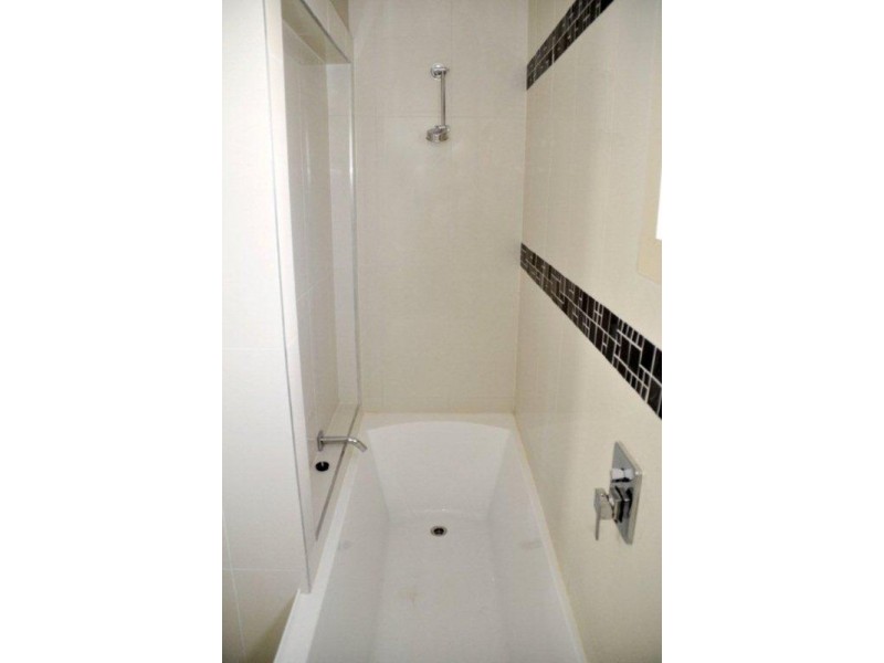 lot 1/10 Harriet Street, West End QLD 4101