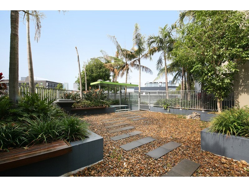 106/62 Cordelia Street, South Brisbane QLD 4101