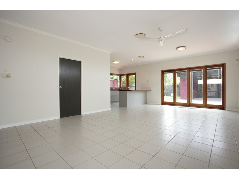 12 Crown Street, South Brisbane QLD 4101