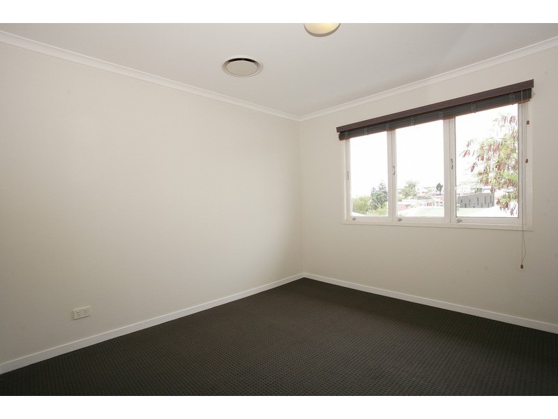 12 Crown Street, South Brisbane QLD 4101